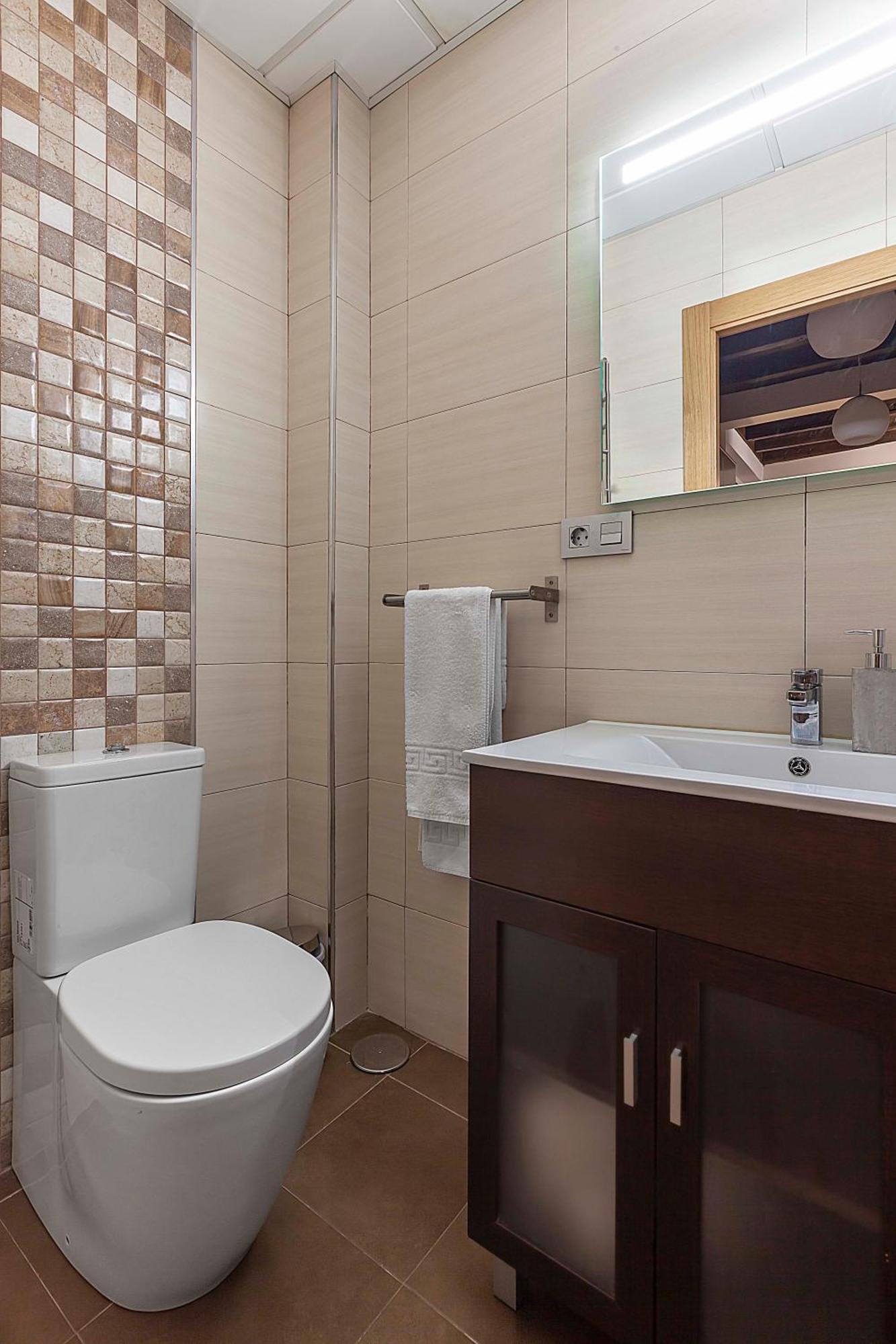 Apartamento céntrico a 10 minutos de la Alhambra con parking gratis Granada Exterior foto